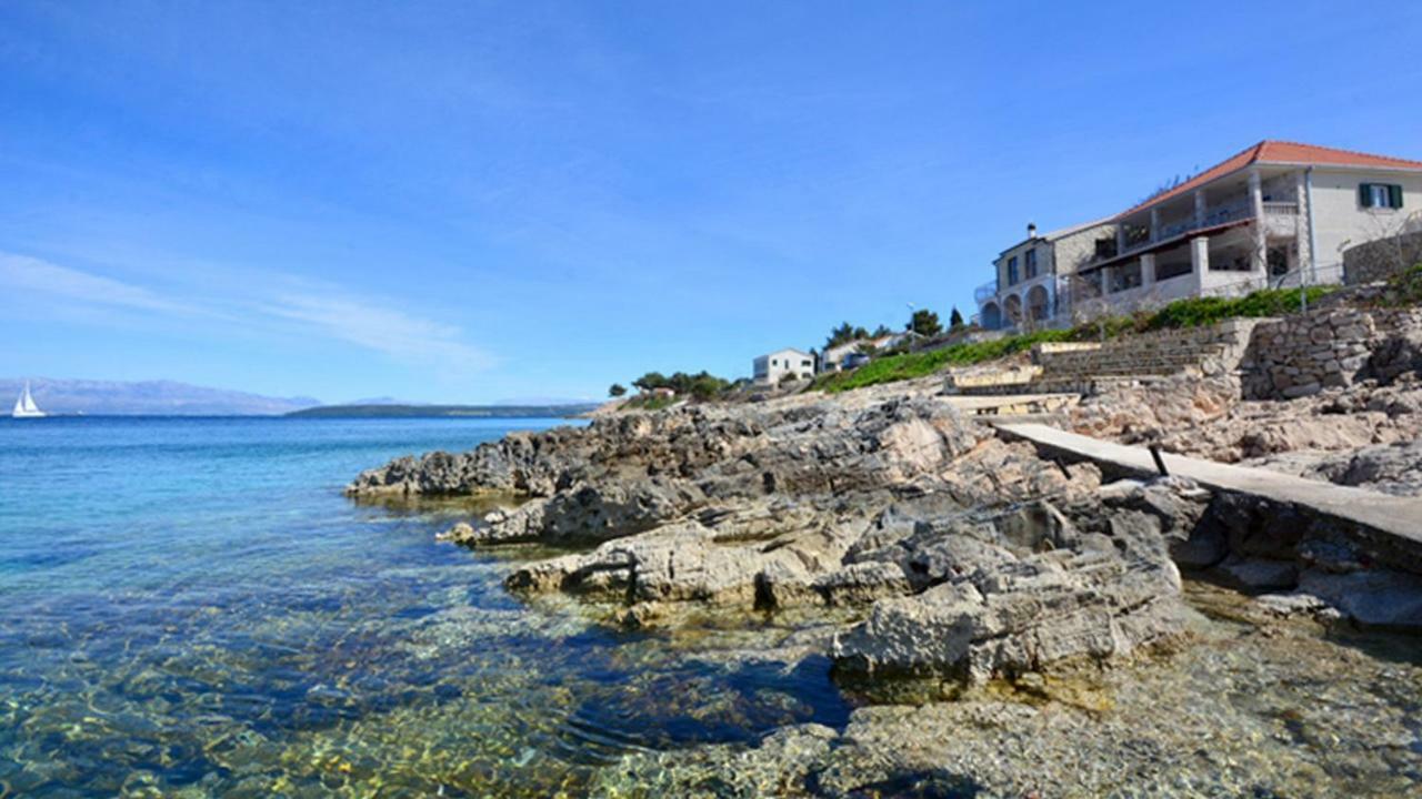 Schoenes Ferienhaus Direkt Am Meer Стоморска Экстерьер фото